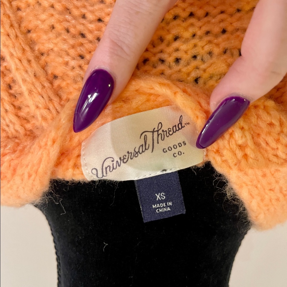 Universal Thread Bright Orange Open Knit V-Neck Sweater Size Extra Small NEW - Picture 4 of 4